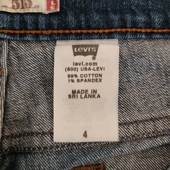 Levi's early 2000's 515 straight fit Mid-rise jean shorts, size 4 - Picture 5 of 6